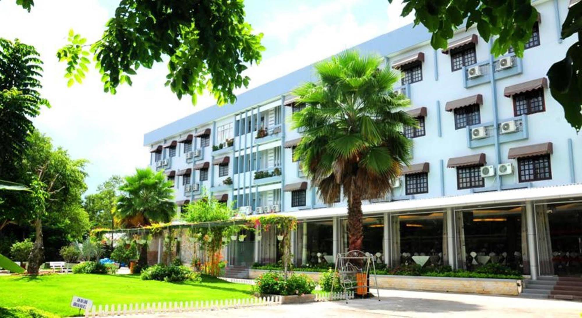 Cuu Long Hotel Кантхо Экстерьер фото